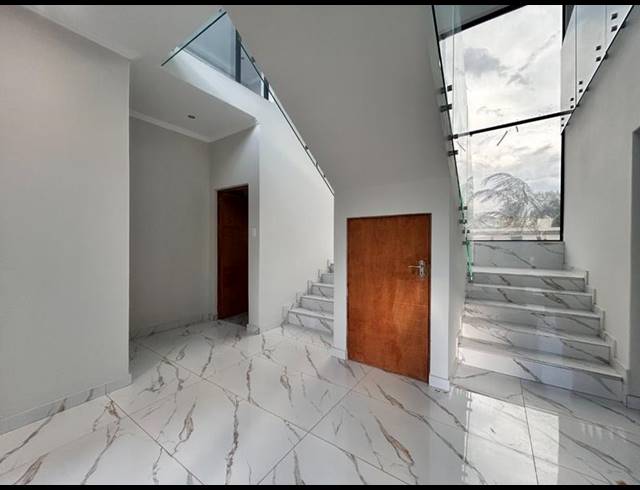 5 BEDROOM HOUSE FOR SALE IN SEASONS LIFESTYLE ESTATE